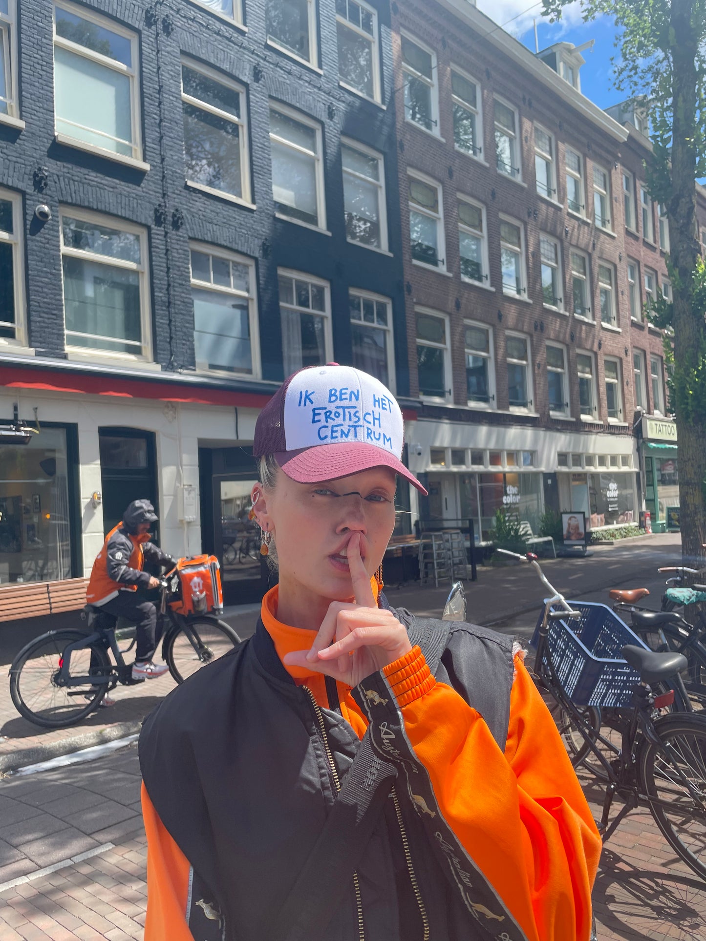 Pet 'Ik ben het erotisch centrum' - Hans de Tweede